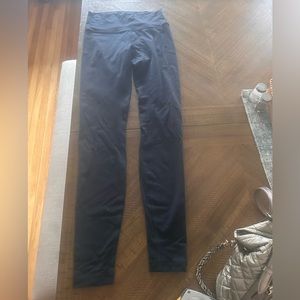Navy blue Lululemon leggings